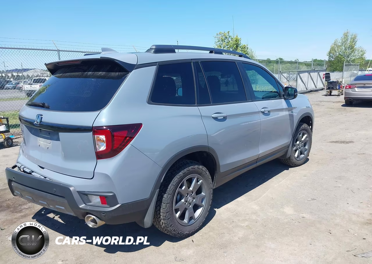 2025 Honda Passport Awd Trailsport VIN:5FNYF8H60SB009682 - 4