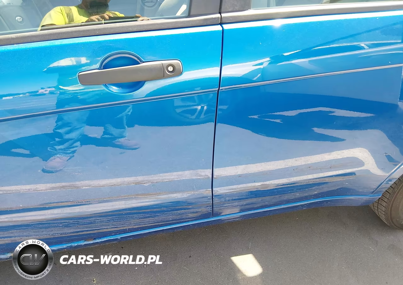 2011 Ford Focus S VIN:1FAHP3EN5BW156707 - 13