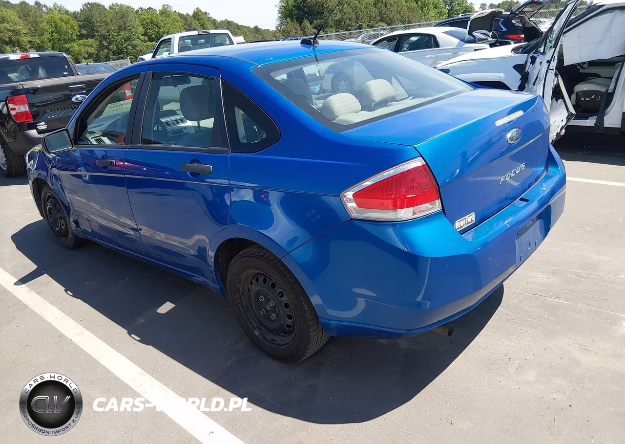 2011 Ford Focus S VIN:1FAHP3EN5BW156707 - 3