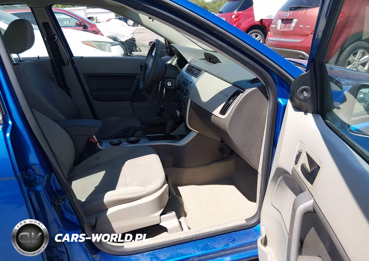 2011 Ford Focus S VIN:1FAHP3EN5BW156707 - 5