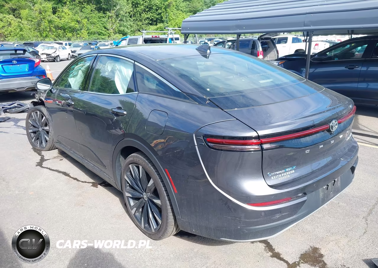 2024 Toyota Crown Platinum VIN:JTDAFAAF9R3008542 - 3