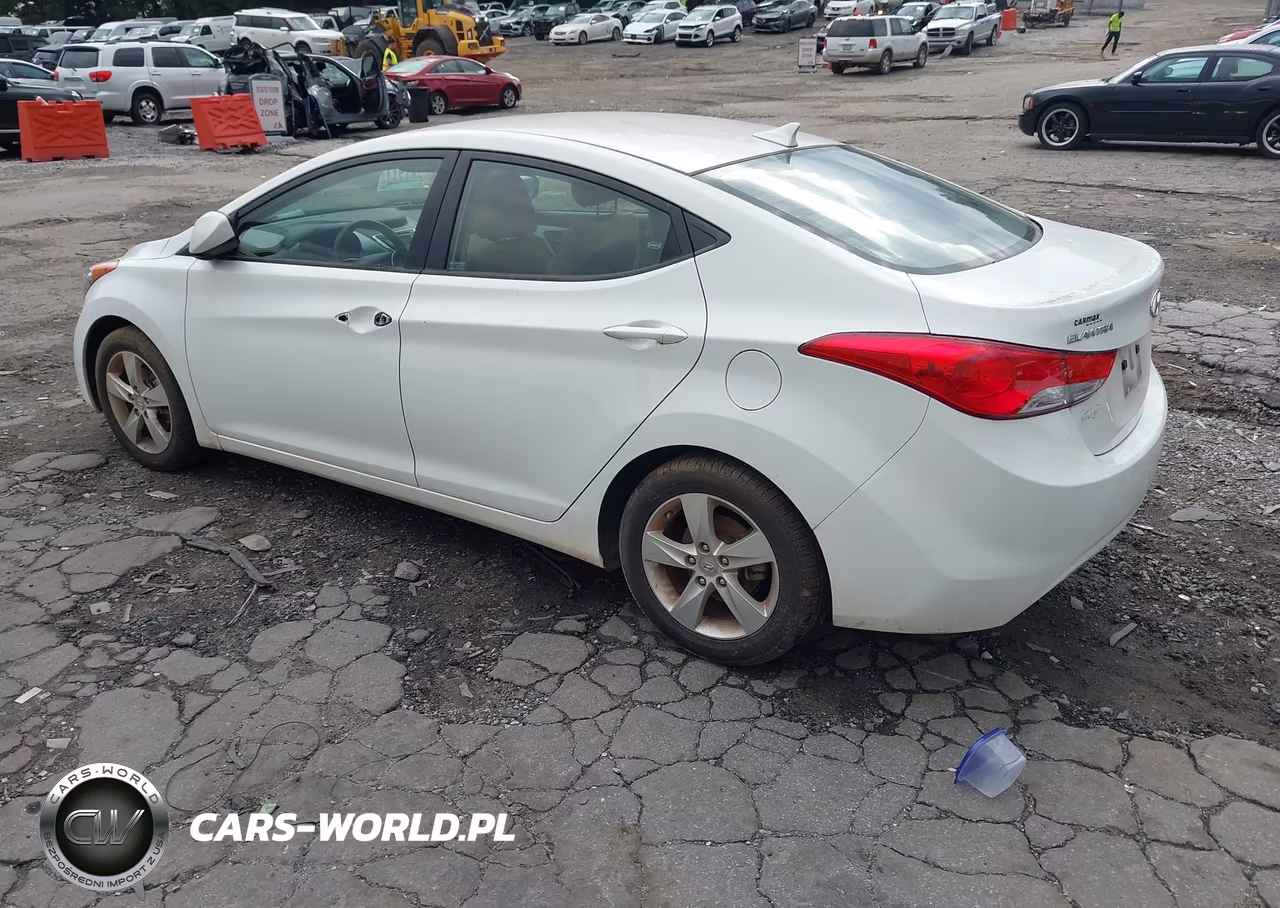 2012 Hyundai Elantra Gls VIN:5NPDH4AE3CH089341 - 3