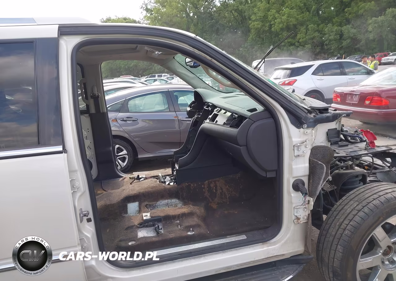 2010 Cadillac Escalade Esv Premium VIN:1GYUKJEF1AR269940 - 5