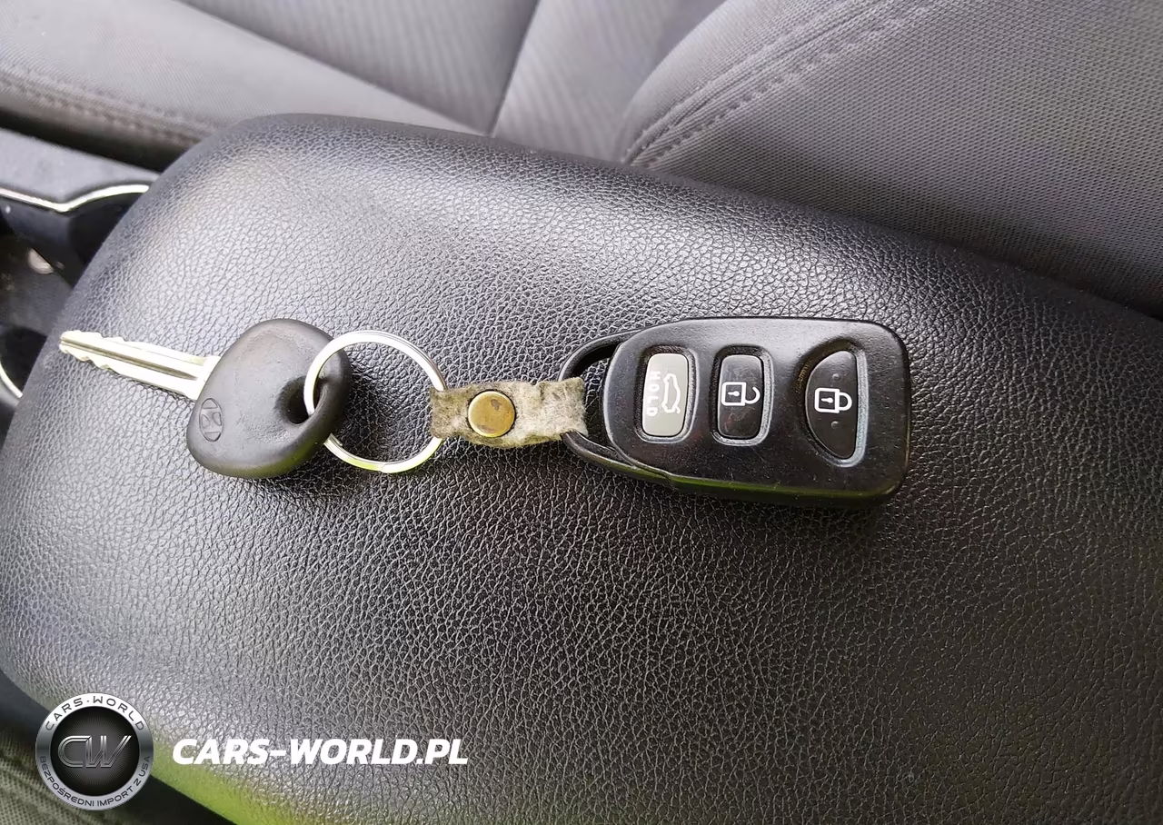 2013 Hyundai Elantra Gls VIN:5NPDH4AE4DH226630 - 11