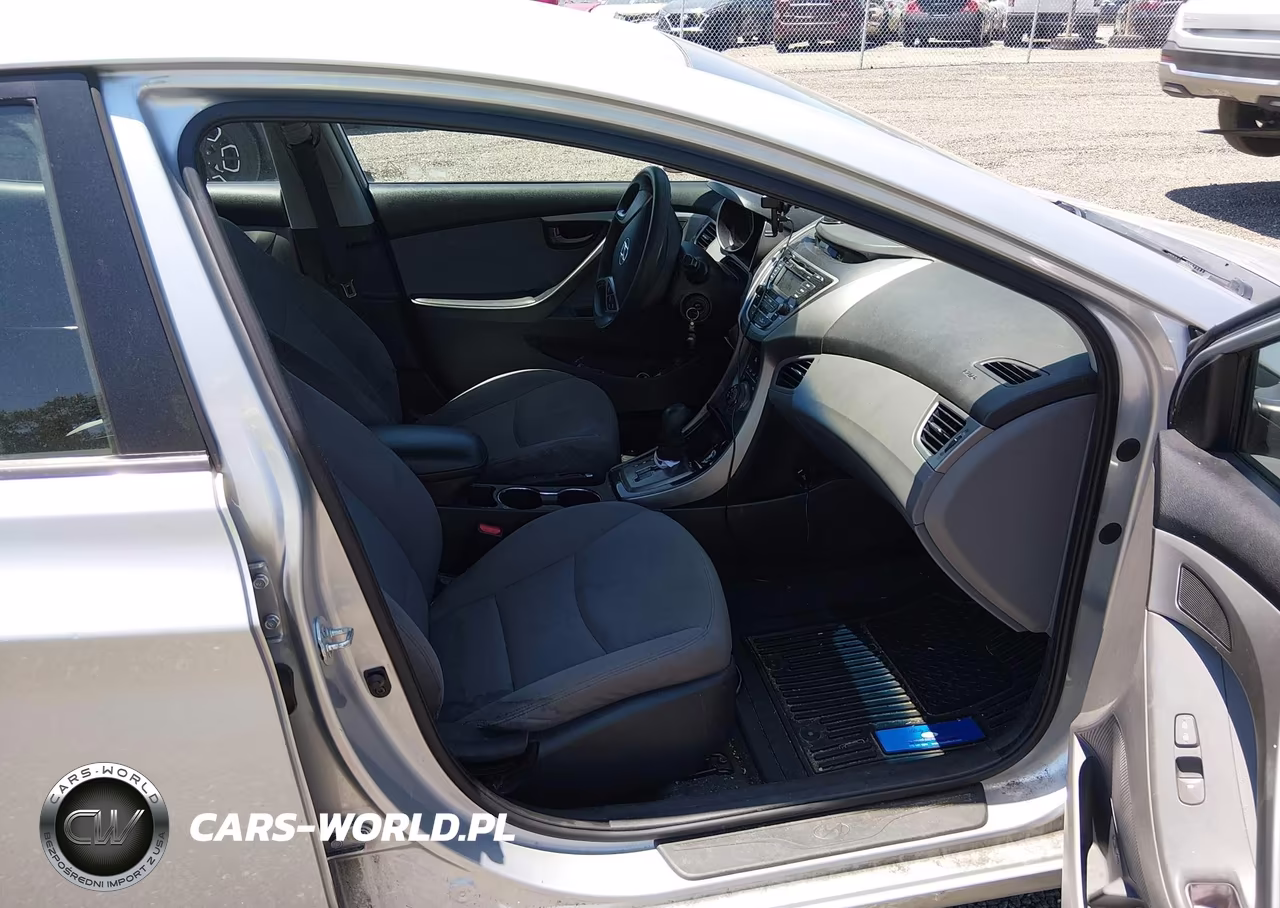 2013 Hyundai Elantra Gls VIN:5NPDH4AE4DH226630 - 5