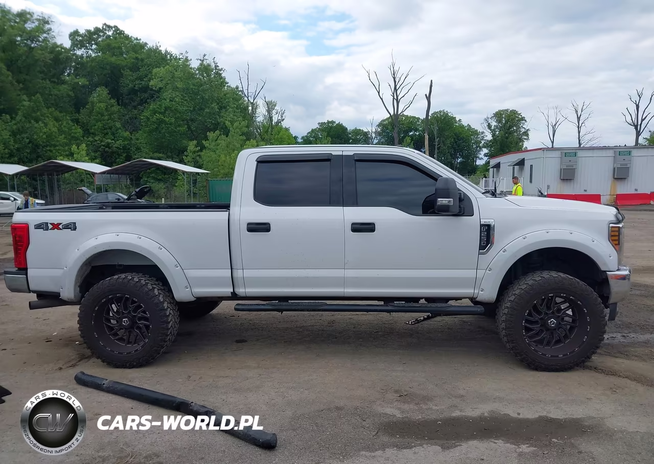 2018 Ford F-250 Xlt VIN:1FT7W2B6XJEC80721 - 14
