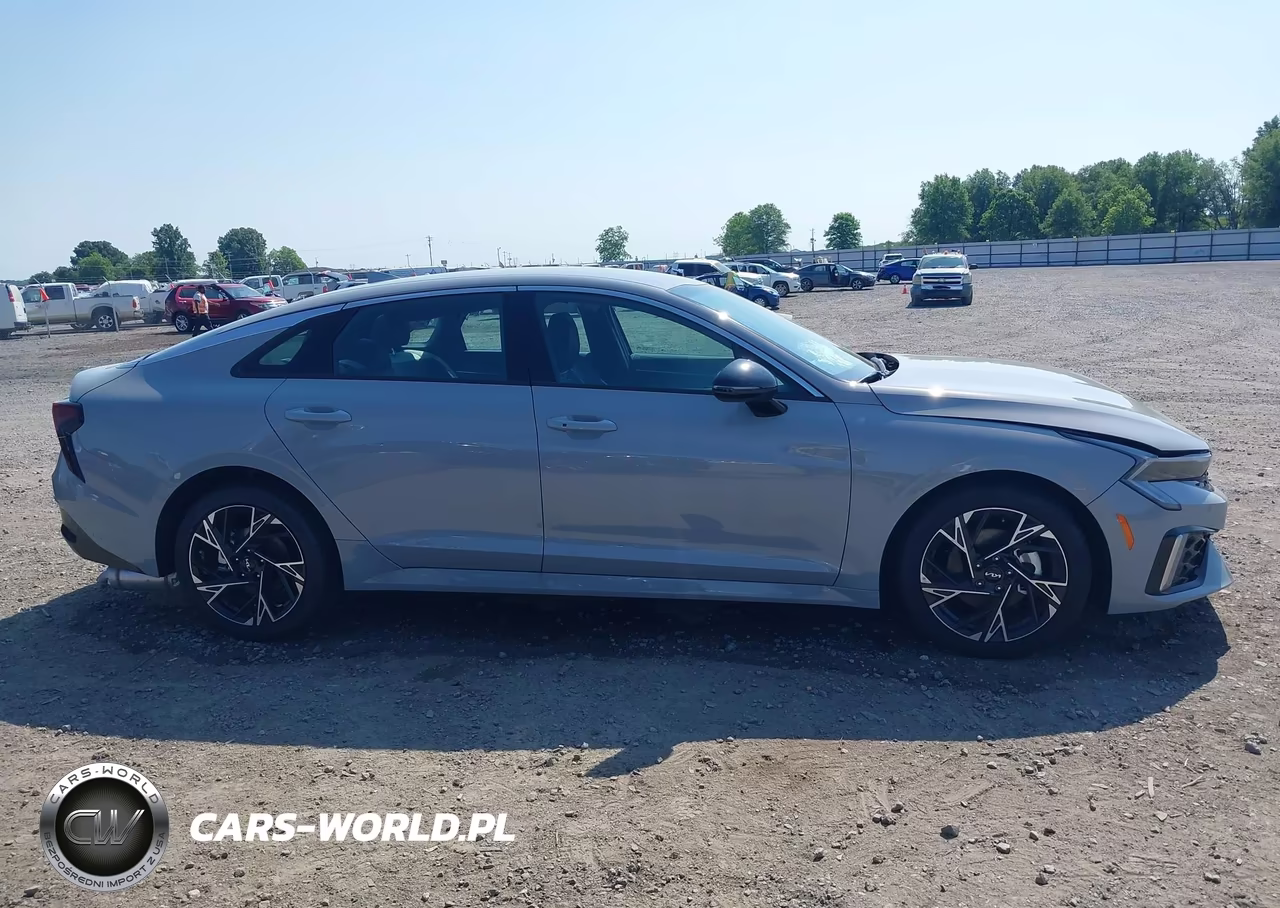 2026 Kia K5 Gt-Line Fwd VIN:KNAG64J7XT5442871 - 13