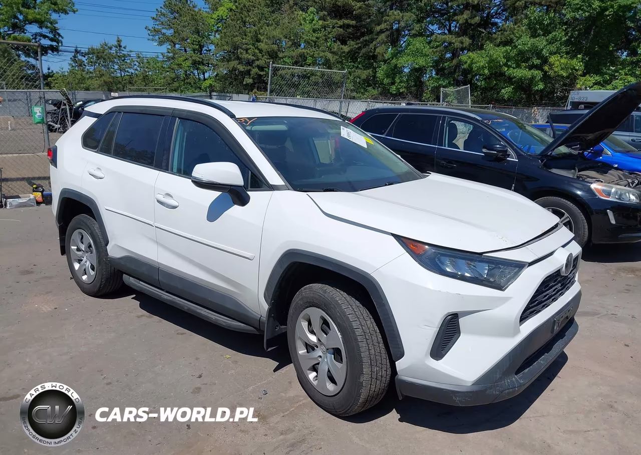 2019 Toyota Rav4 Le – zdjęcie 1 z 17