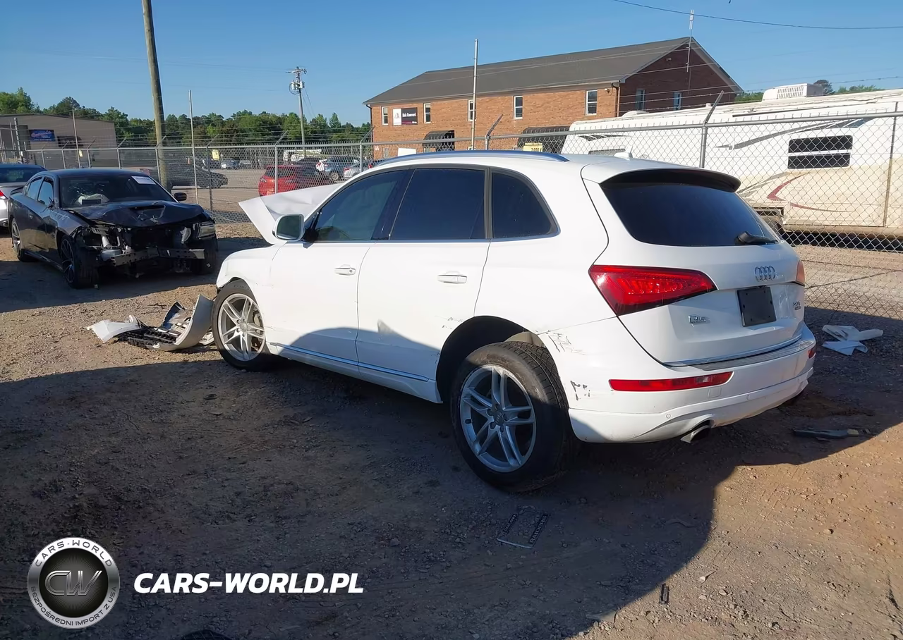 2015 Audi Q5 2.0T Premium VIN:WA1LFAFP5FA084822 - 3