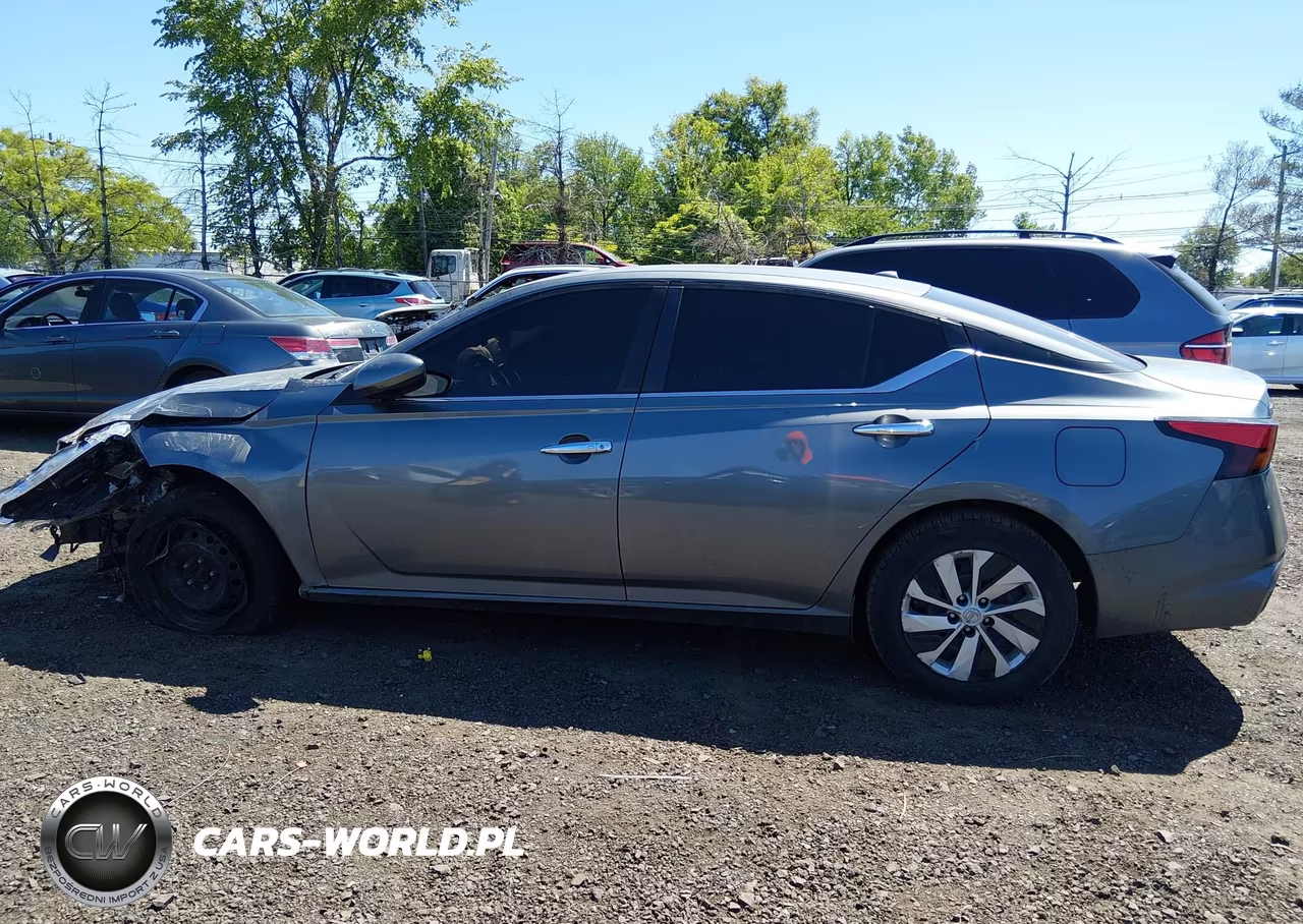 2019 Nissan Altima 2.5 S VIN:1N4BL4BW5KC200744 - 14