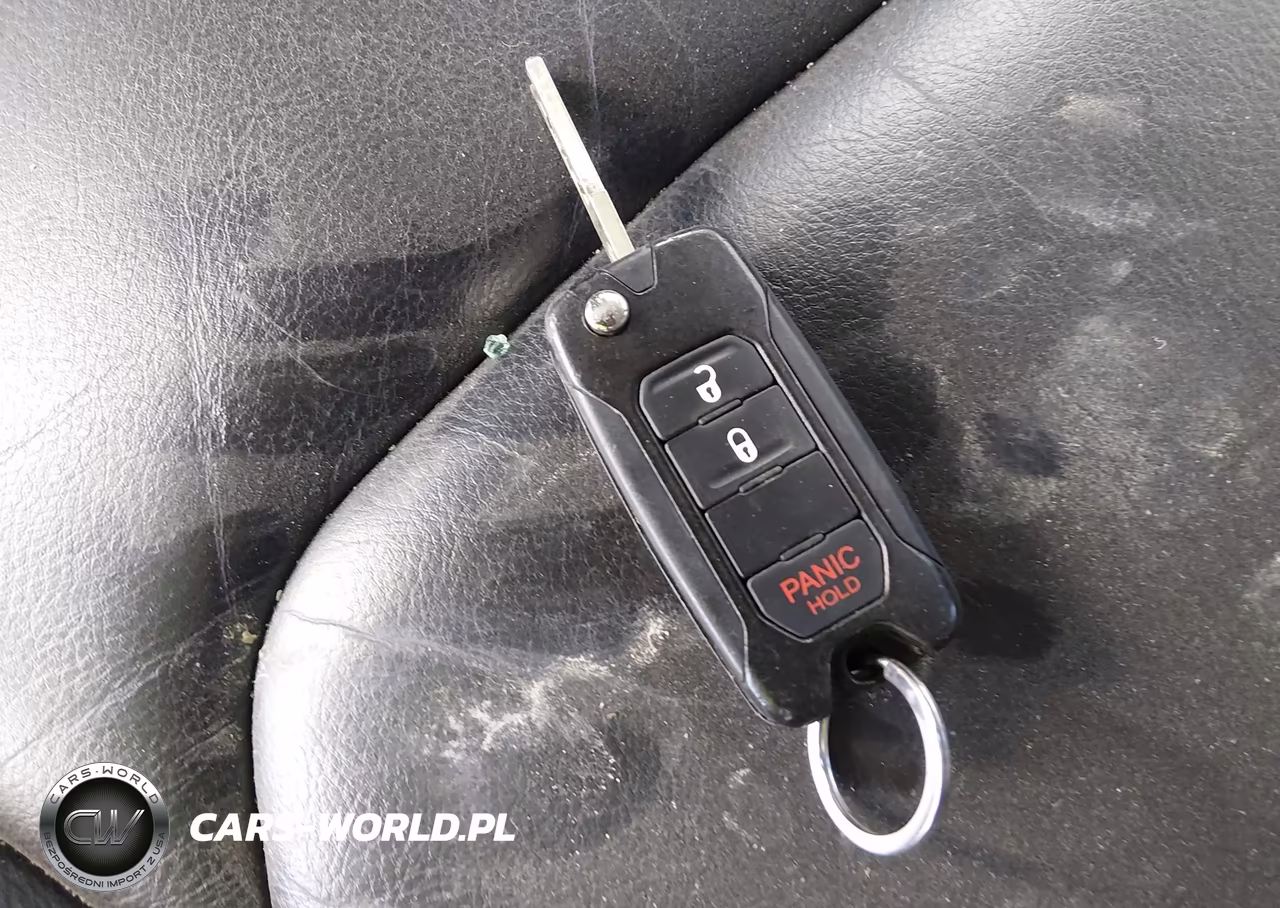 2015 Jeep Renegade Limited VIN:ZACCJADT7FPC18802 - 11