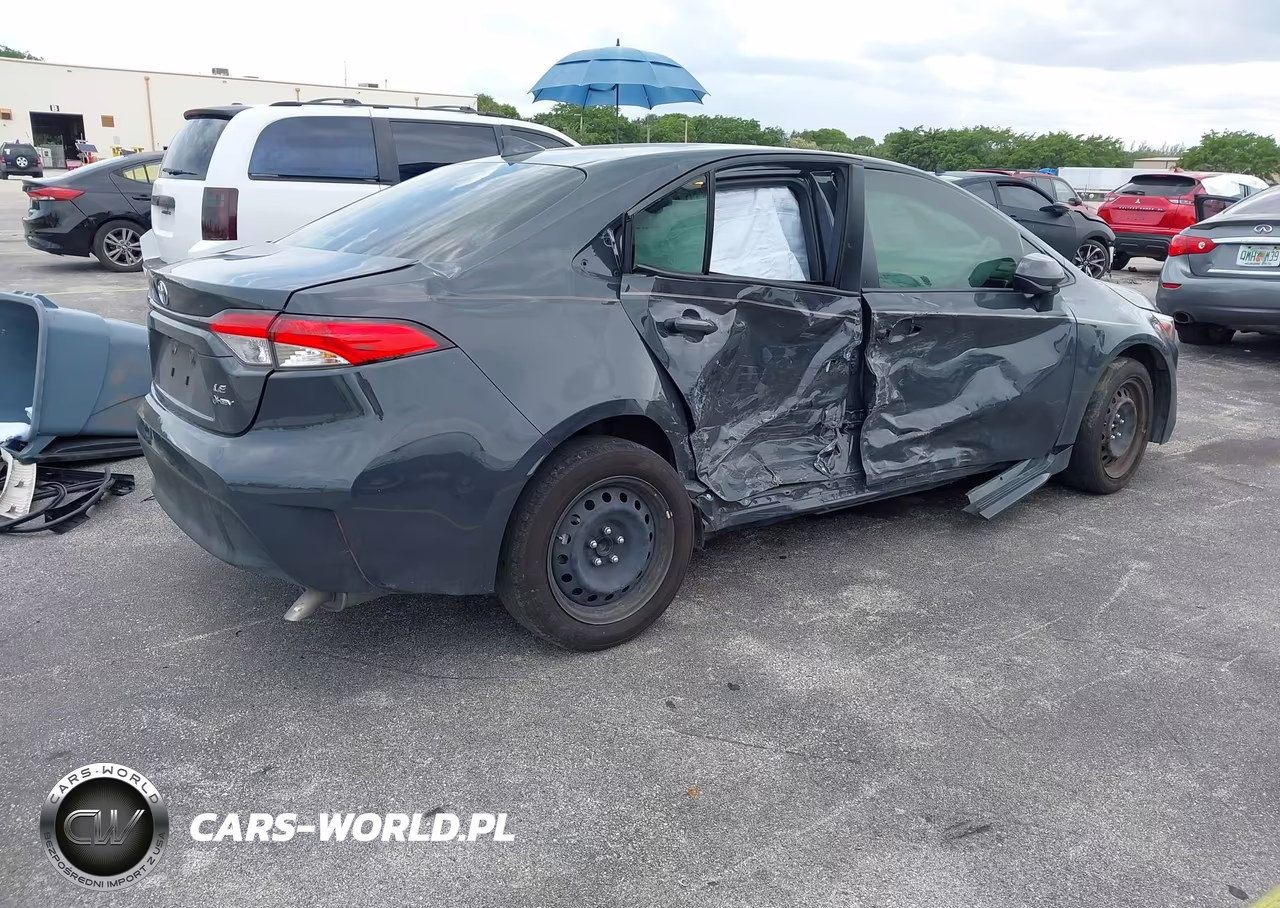 2025 Toyota Corolla Hybrid Le VIN:JTDBCMFE4S3089132 - 4