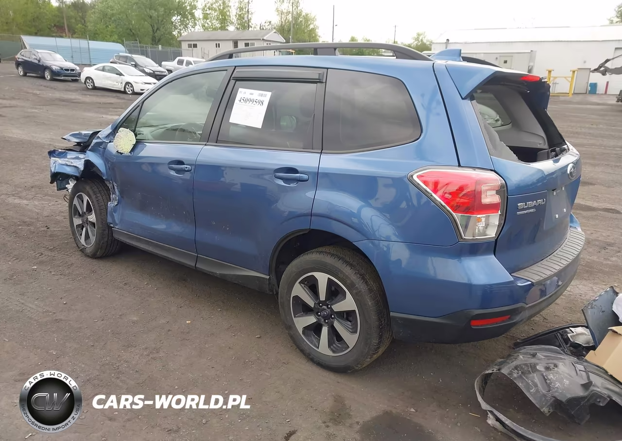 2018 Subaru Forester 2.5I Premium VIN:JF2SJAGC2JH441533 - 3