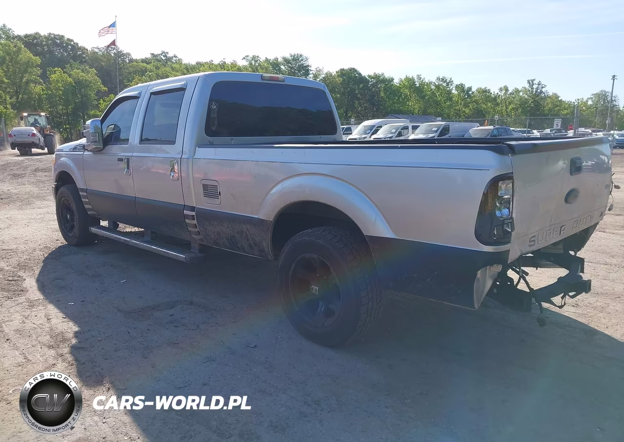 2011 Ford F-250 Xlt VIN:1FT7W2A67BEC56444 - 3
