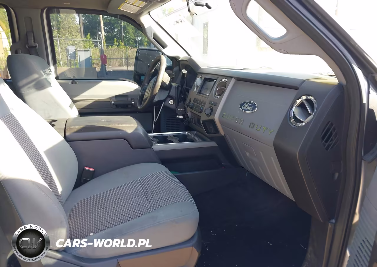 2011 Ford F-250 Xlt VIN:1FT7W2A67BEC56444 - 5