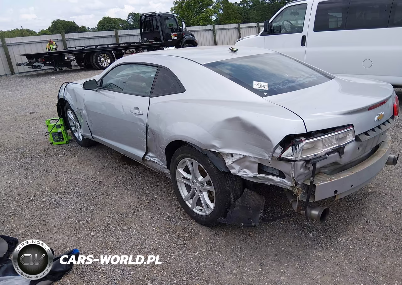 2015 Chevrolet Camaro 2Ls VIN:2G1FB1E37F9110094 - 18
