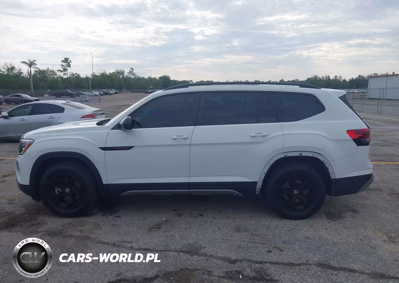 2025 Volkswagen Atlas 2.0T Peak Edition VIN:1V2CR2CA2SC541490 - 15