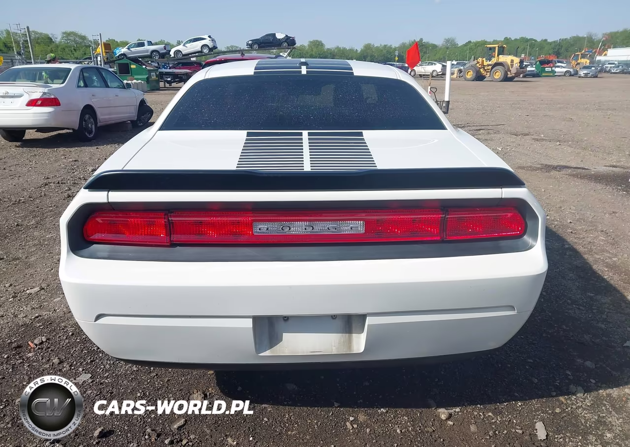 2009 Dodge Challenger Se VIN:2B3LJ44V09H520653 - 17