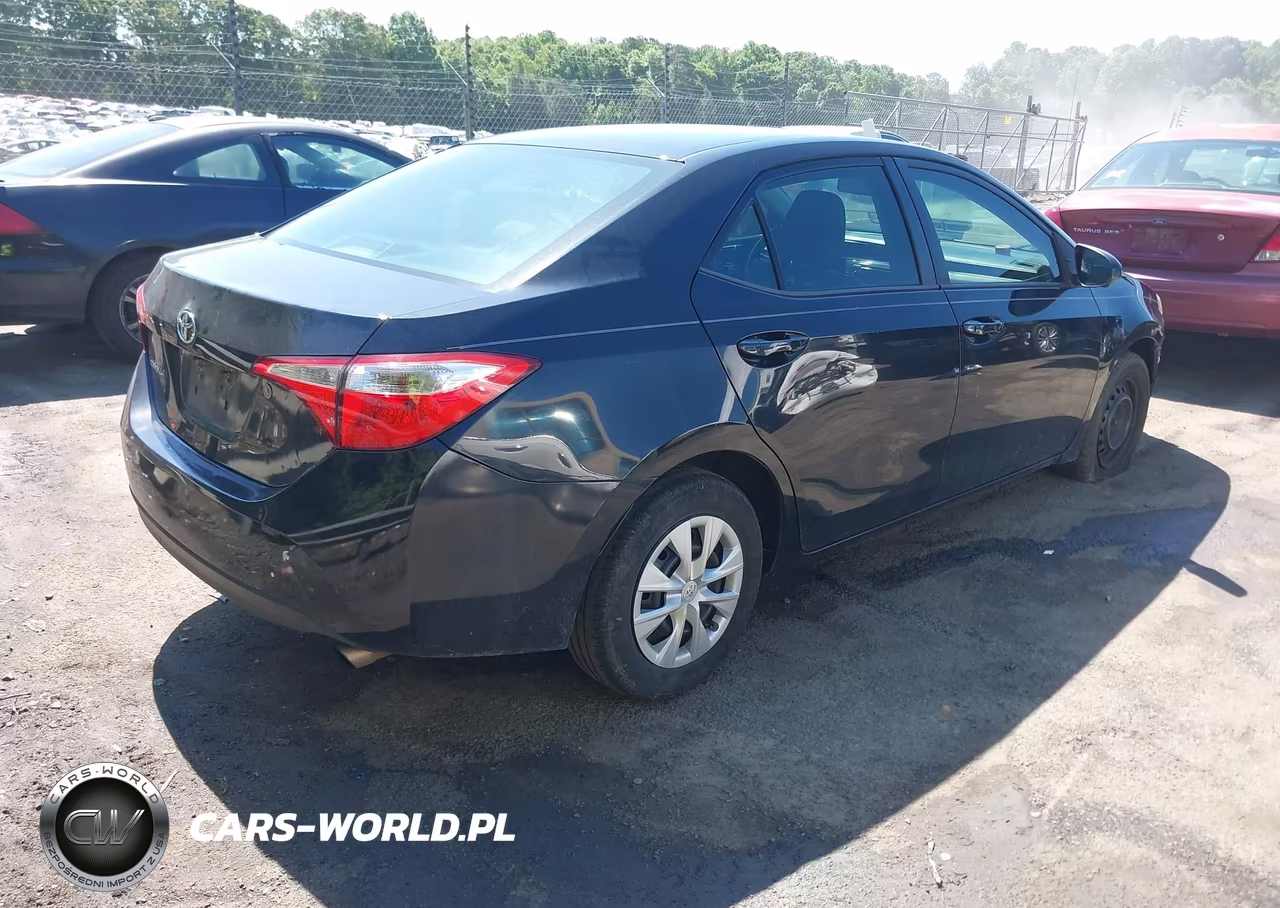 2015 Toyota Corolla L VIN:2T1BURHE5FC274424 - 4