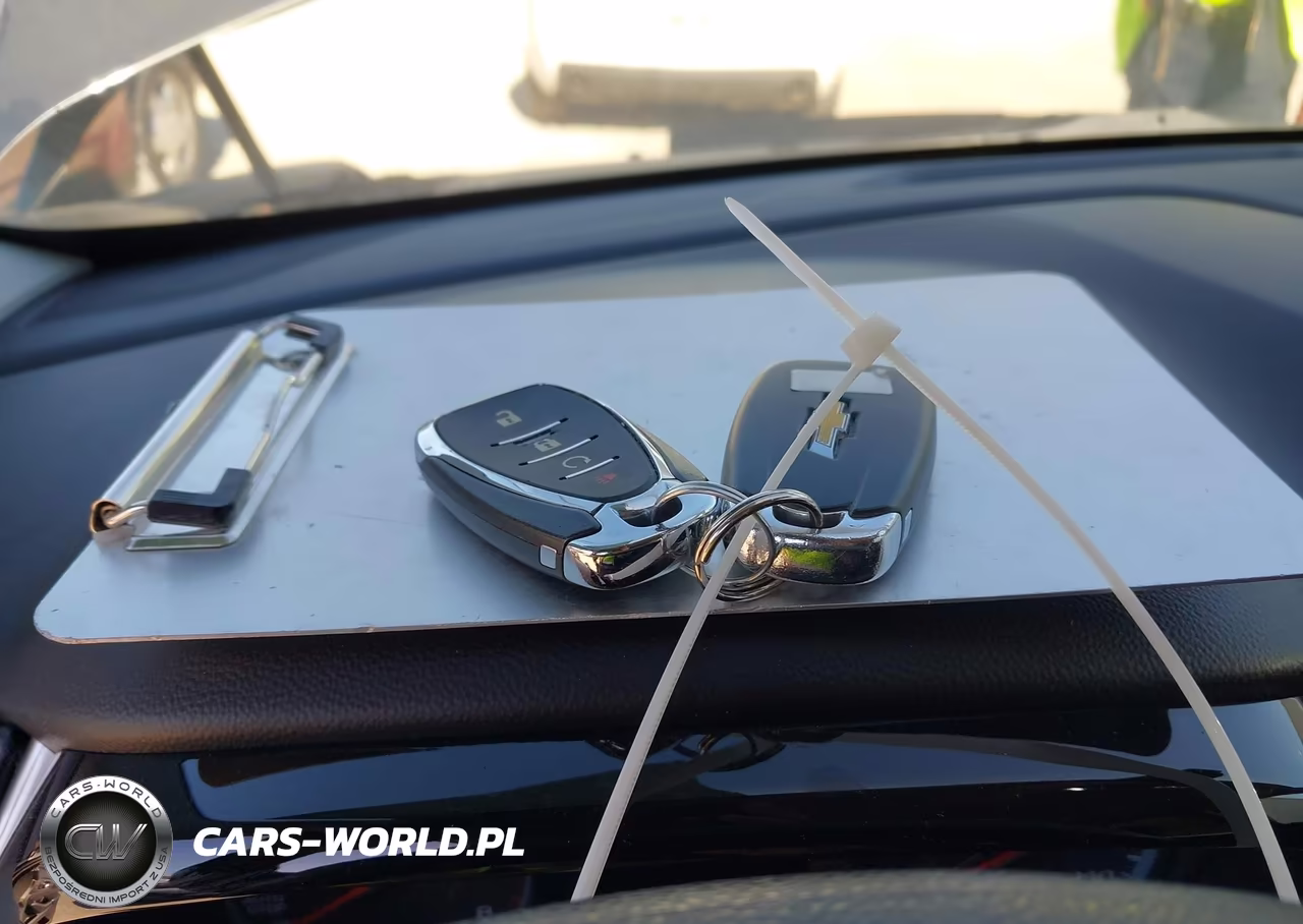 2019 Chevrolet Traverse Ls VIN:1GNERFKW3KJ153296 - 11