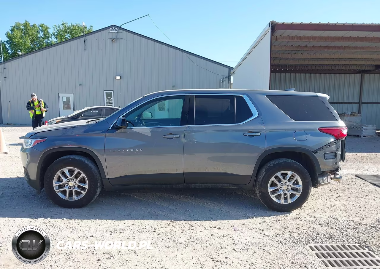 2019 Chevrolet Traverse Ls VIN:1GNERFKW3KJ153296 - 15