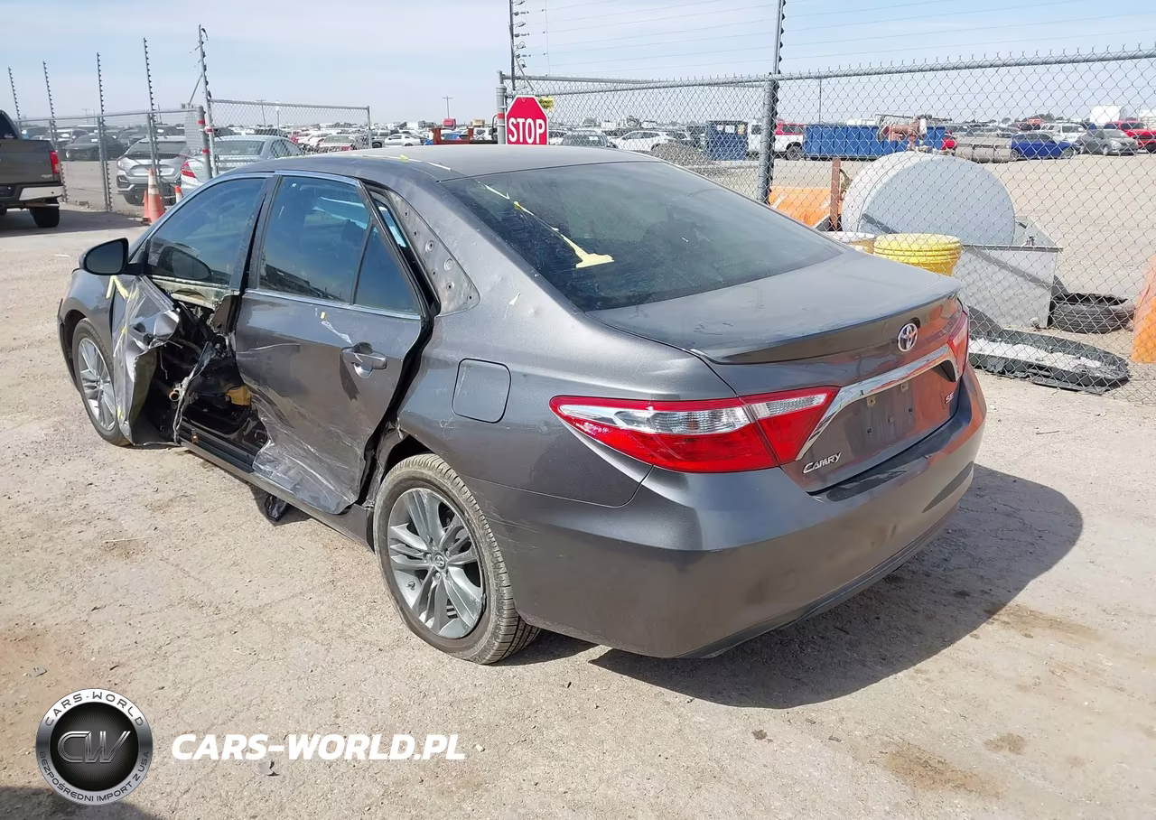 2017 Toyota Camry Se VIN:4T1BF1FKXHU414764 - 3