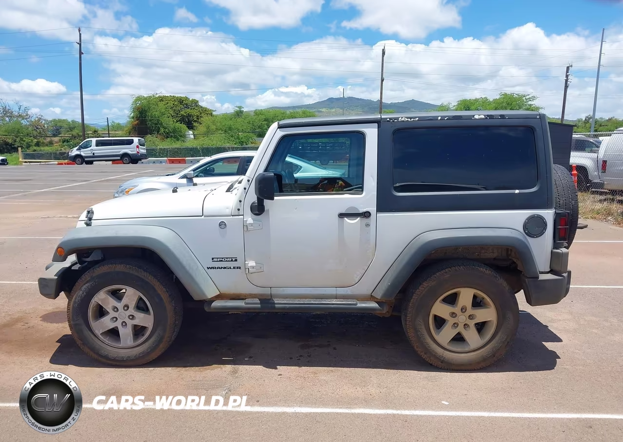 2013 Jeep Wrangler Sport VIN:1C4AJWAGXDL556952 - 14