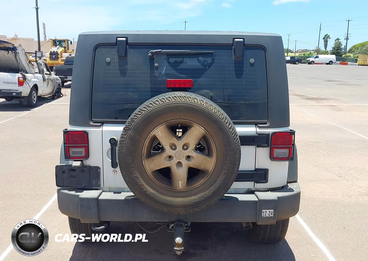 2013 Jeep Wrangler Sport VIN:1C4AJWAGXDL556952 - 16