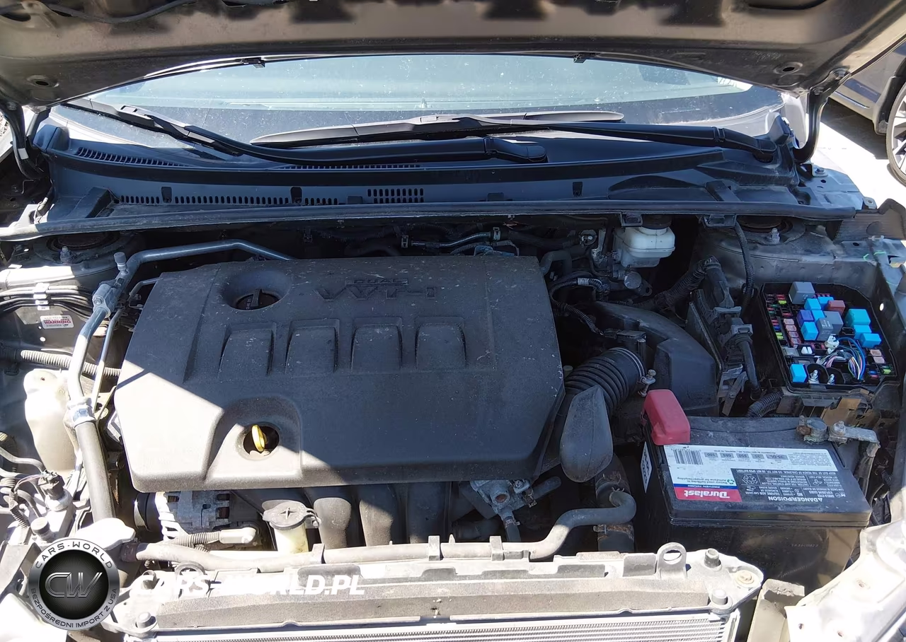 2019 Toyota Corolla Le VIN:2T1BURHEXKC150045 - 10