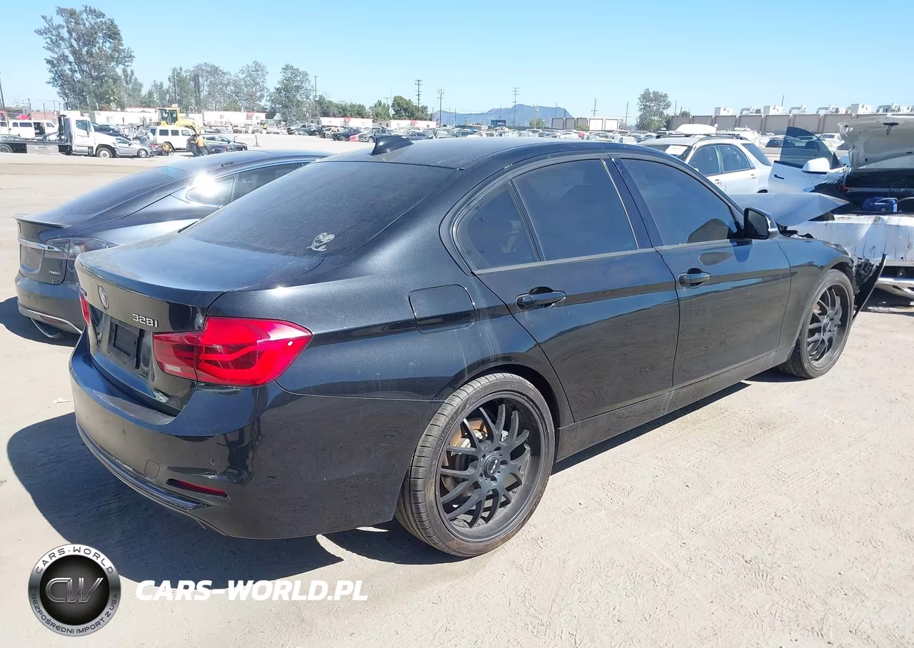 2016 BMW 328I xDrive VIN:WBA8E3G58GNU04245 - 4