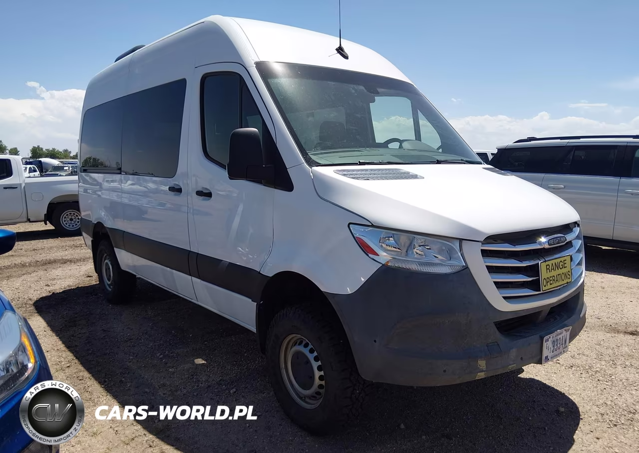 2019 Freightliner Sprinter 2500 High Roof V6 – zdjęcie 1 z 19