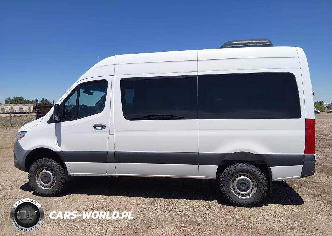 2019 Freightliner Sprinter 2500 High Roof V6 VIN:W2Z4EFVY7KT017314 - 17