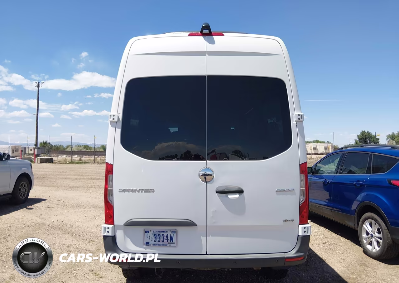 2019 Freightliner Sprinter 2500 High Roof V6 VIN:W2Z4EFVY7KT017314 - 19