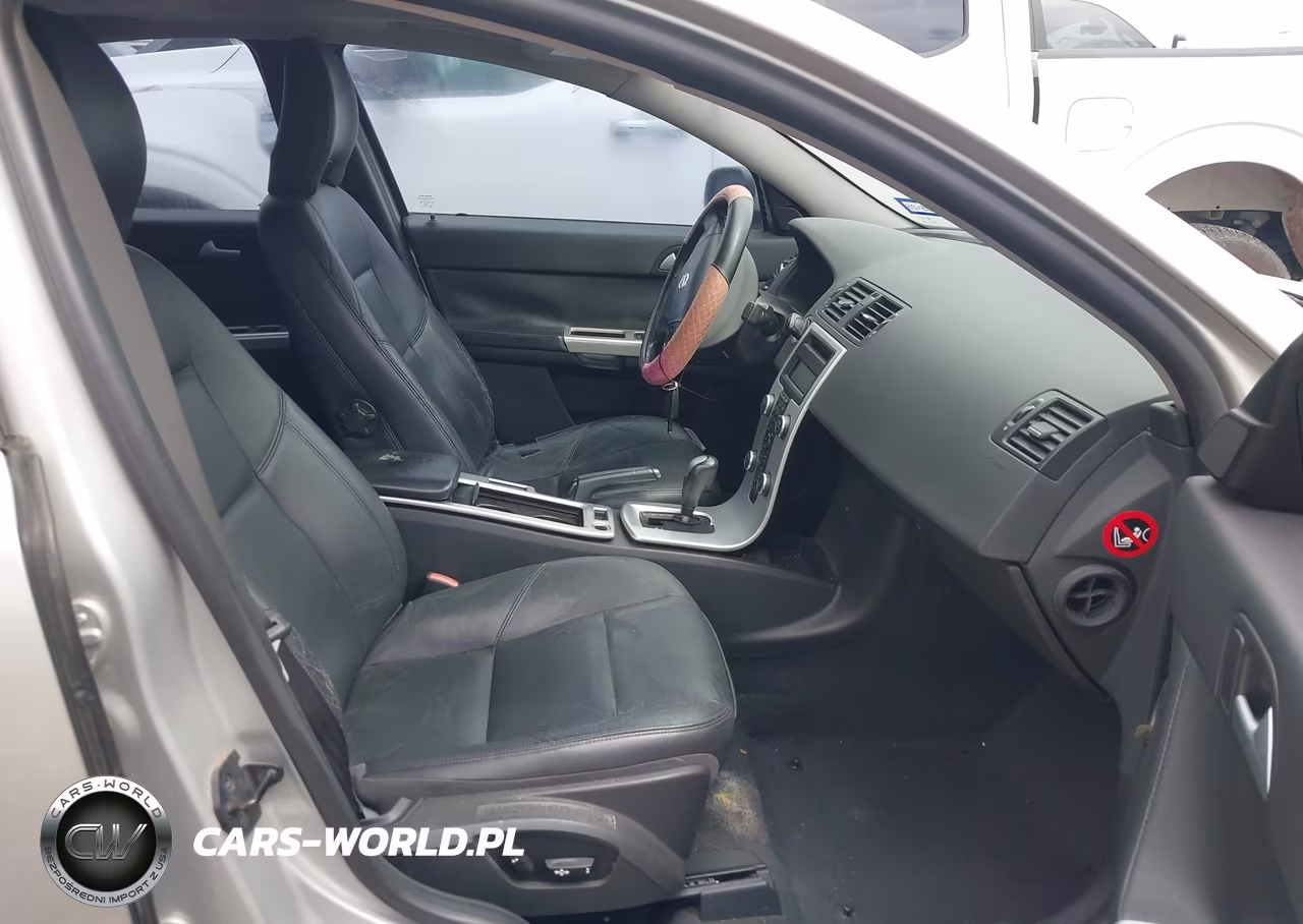 2010 Volvo S40 2.4I VIN:YV1382MS7A2501240 - 5