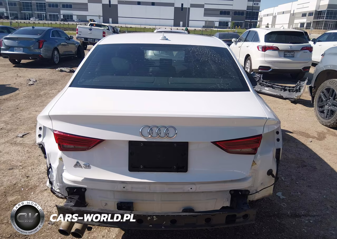 2018 Audi A3 2.0T Premium-2.0T Tech Premium VIN:WAUAUGFF4J1013839 - 6