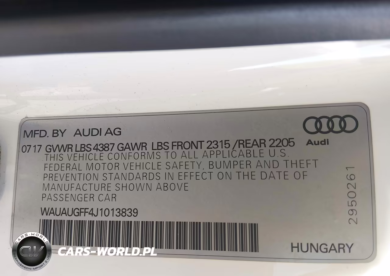 2018 Audi A3 2.0T Premium-2.0T Tech Premium VIN:WAUAUGFF4J1013839 - 9