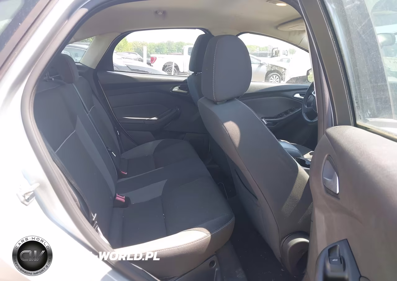 2014 Ford Focus Se VIN:1FADP3F29EL222992 - 8