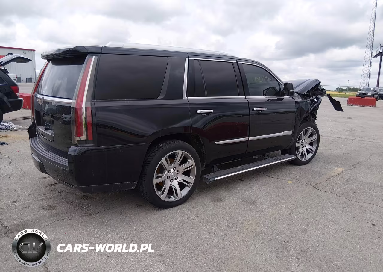 2018 Cadillac Escalade Premium Luxury VIN:1GYS4CKJ2JR312798 - 4