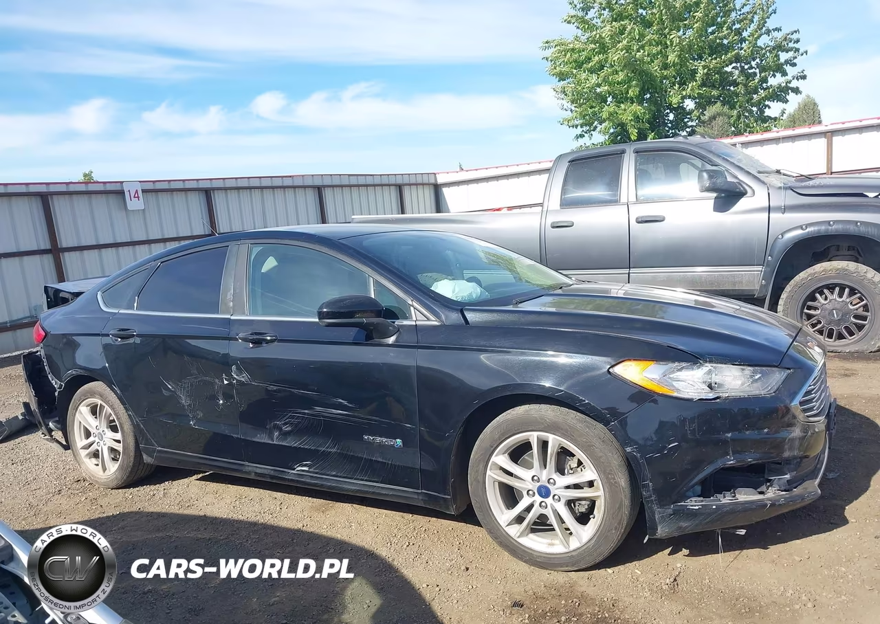 2018 Ford Fusion Hybrid Se VIN:3FA6P0LU6JR140047 - 14