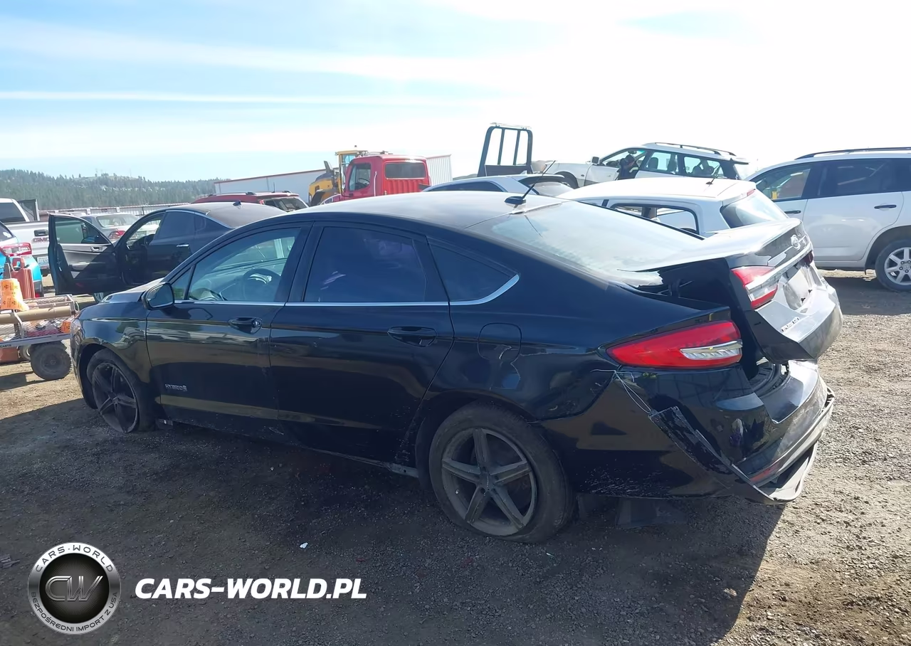2018 Ford Fusion Hybrid Se VIN:3FA6P0LU6JR140047 - 15