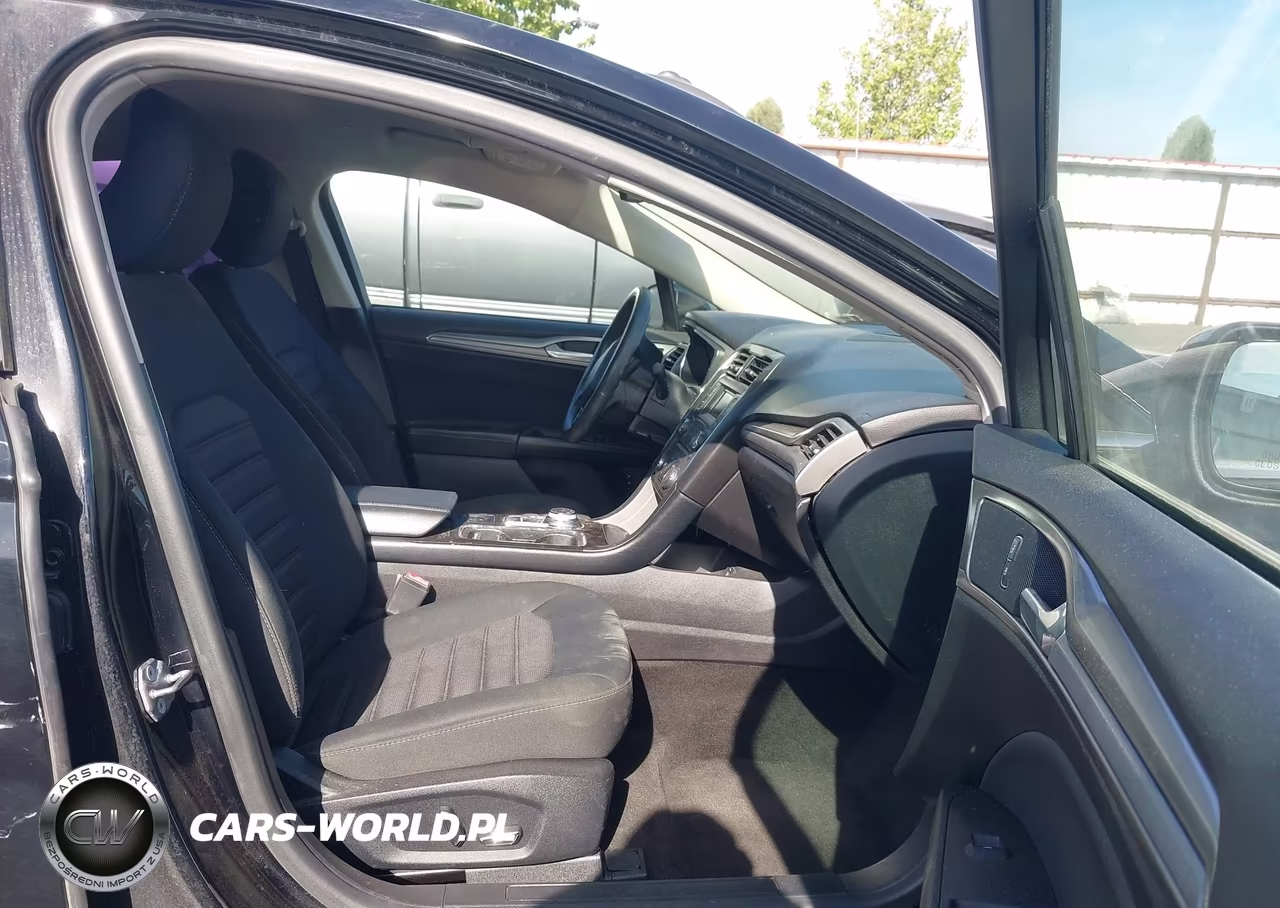 2018 Ford Fusion Hybrid Se VIN:3FA6P0LU6JR140047 - 5