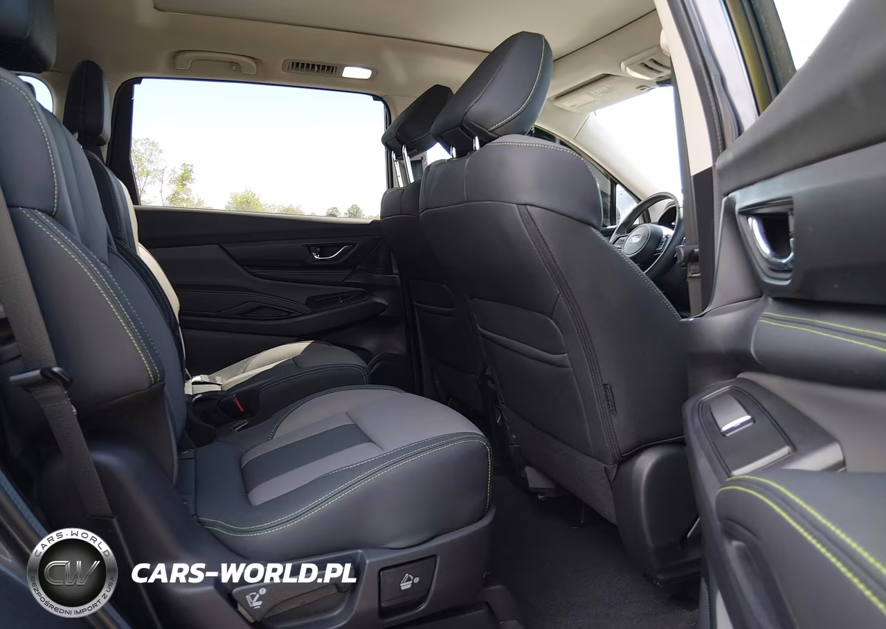 2024 Subaru Ascent Onyx Edition 7-Passenger VIN:4S4WMAHD4R3461480 - 8