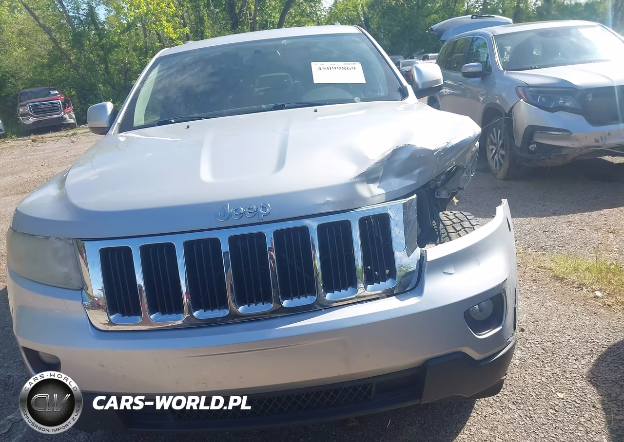 2011 Jeep Grand Cherokee Laredo VIN:1J4RR4GG9BC511631 - 12