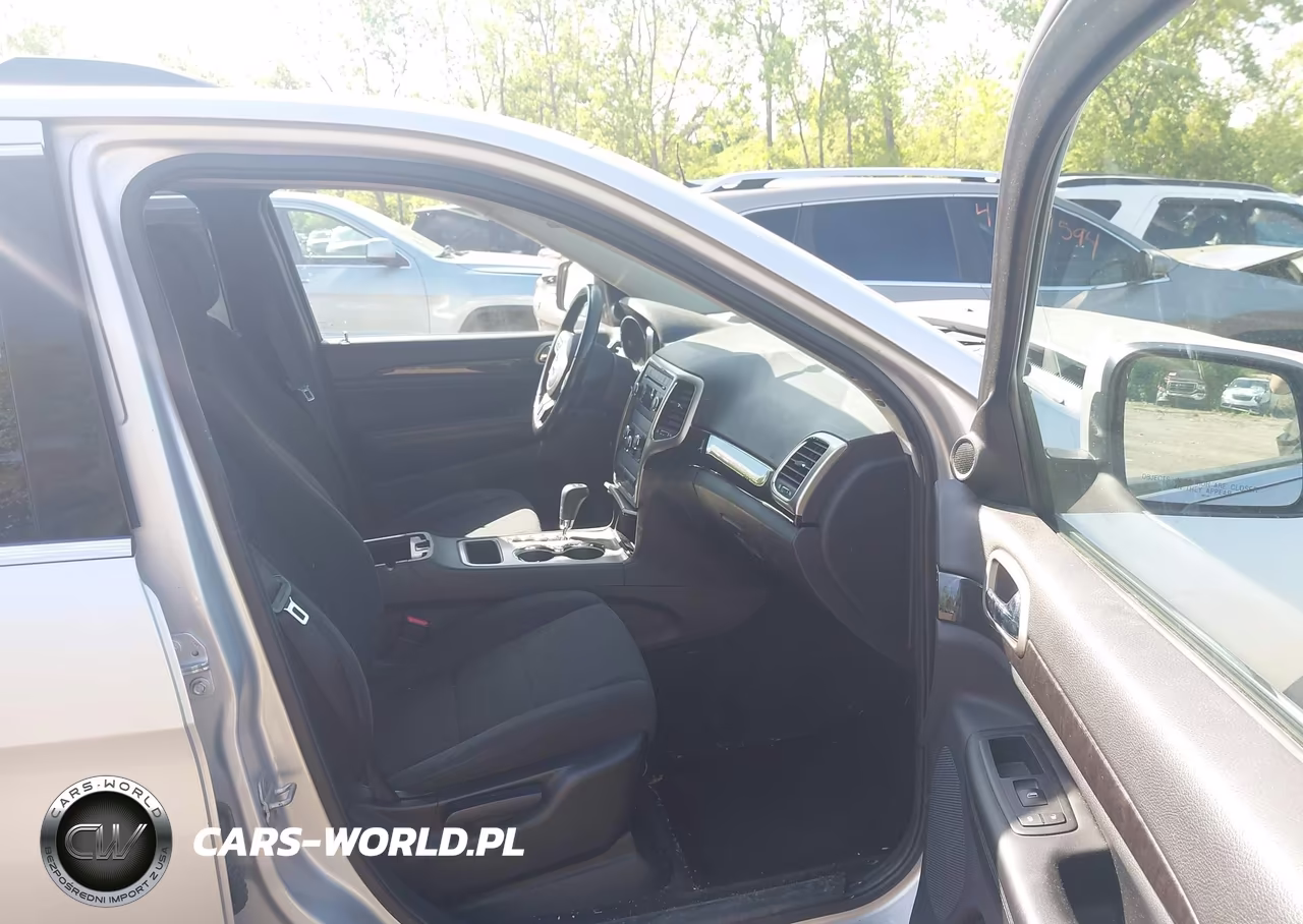 2011 Jeep Grand Cherokee Laredo VIN:1J4RR4GG9BC511631 - 5