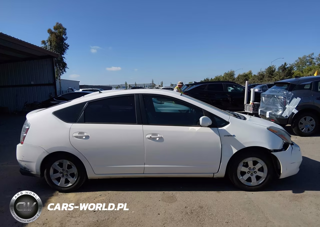 2006 Toyota Prius VIN:JTDKB20U063165295 - 13