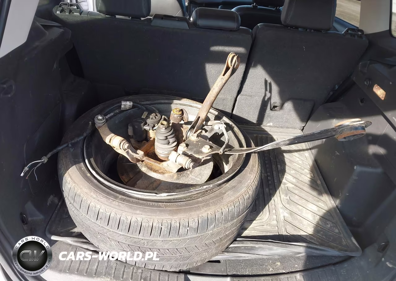 2019 Ford Escape Titanium VIN:1FMCU9J94KUA27163 - 12