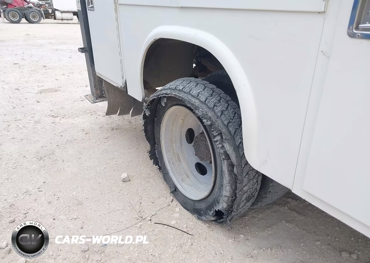 2013 Ford F-550 Chassis Xl VIN:1FD0X5HT5DEB26124 - 13