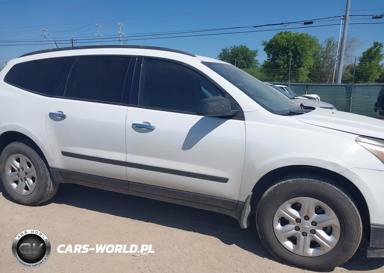 2017 Chevrolet Traverse Ls VIN:1GNKRFED9HJ308293 - 13