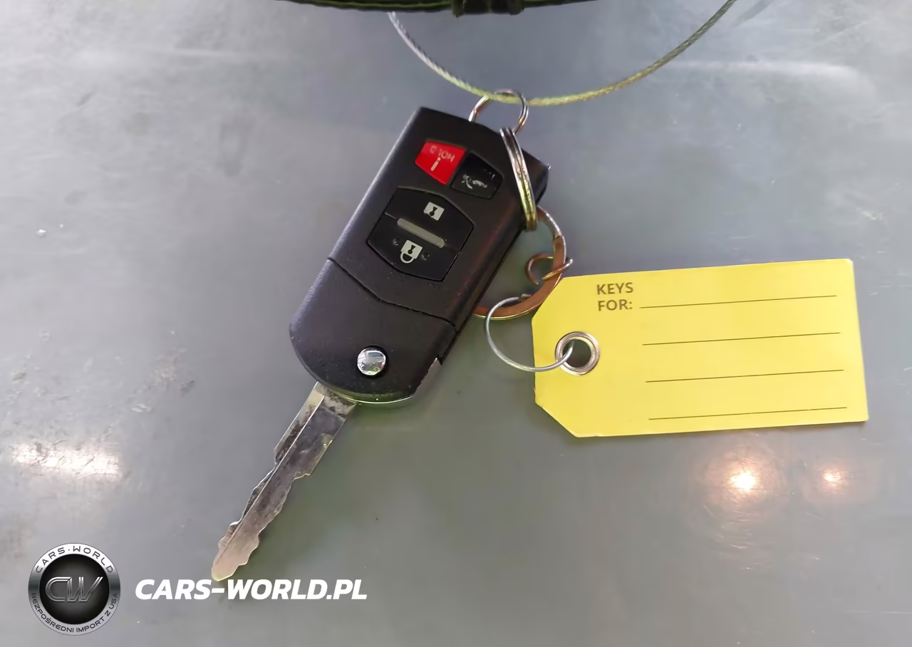 2012 Mazda Mazda3 I Sport VIN:JM1BL1UF5C1522450 - 11