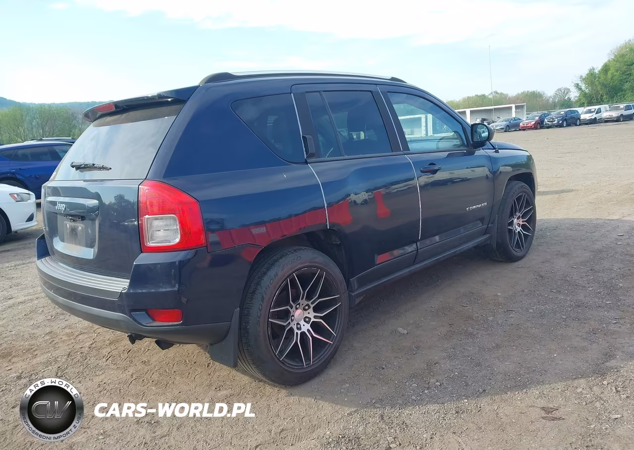 2012 Jeep Compass Sport VIN:1C4NJDBB8CD584492 - 4
